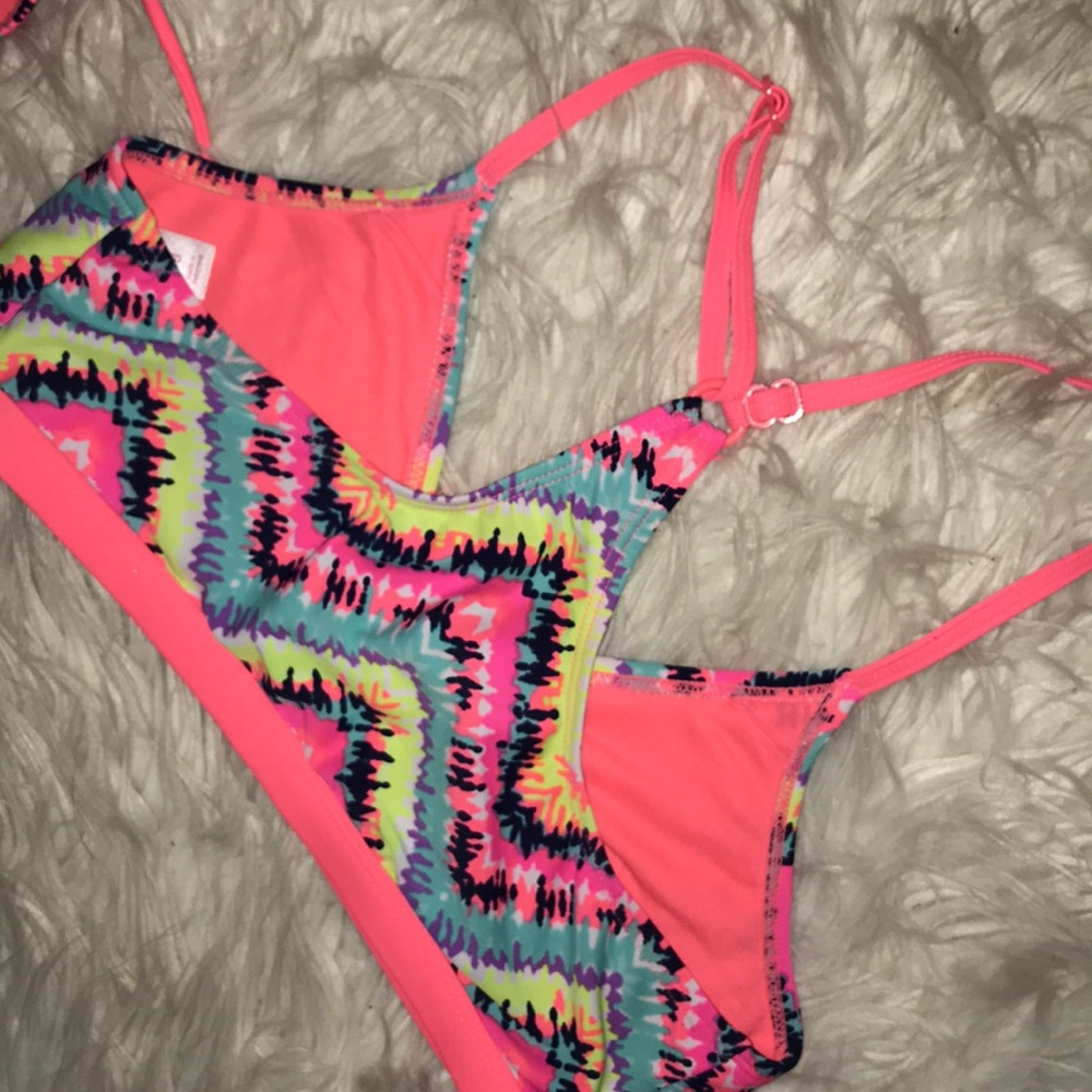 Bikini set - Picture 3 of 3